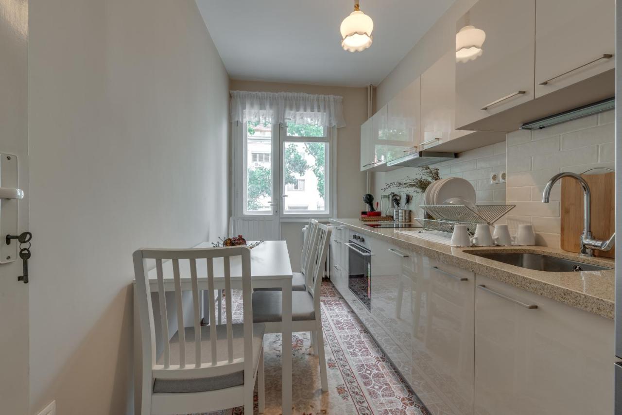 Apartment Beautiful Jewel In Center