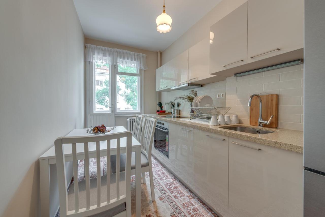 Beautiful Jewel In Center Apartament
